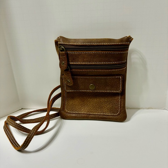 Roots Other - Roots Brown Leather Crossbody Pouch